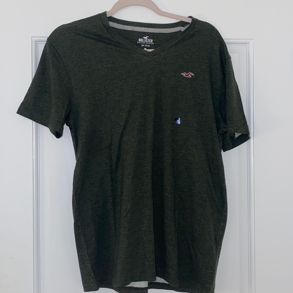 Men’s Green Hollister T-Shirt, New Tags Removed, Never worn before